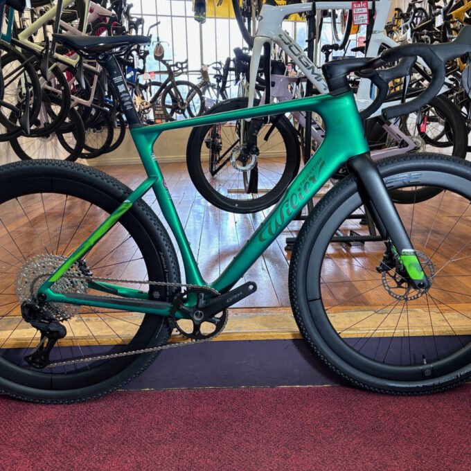 Wilier Rave SLR ID2 SRAM Rival XPLR with ERE Carbon Wheelset - Pixel Green